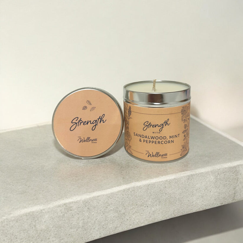 SANDALWOOD, MINT & PEPPERCORN SCENTED CANDLE